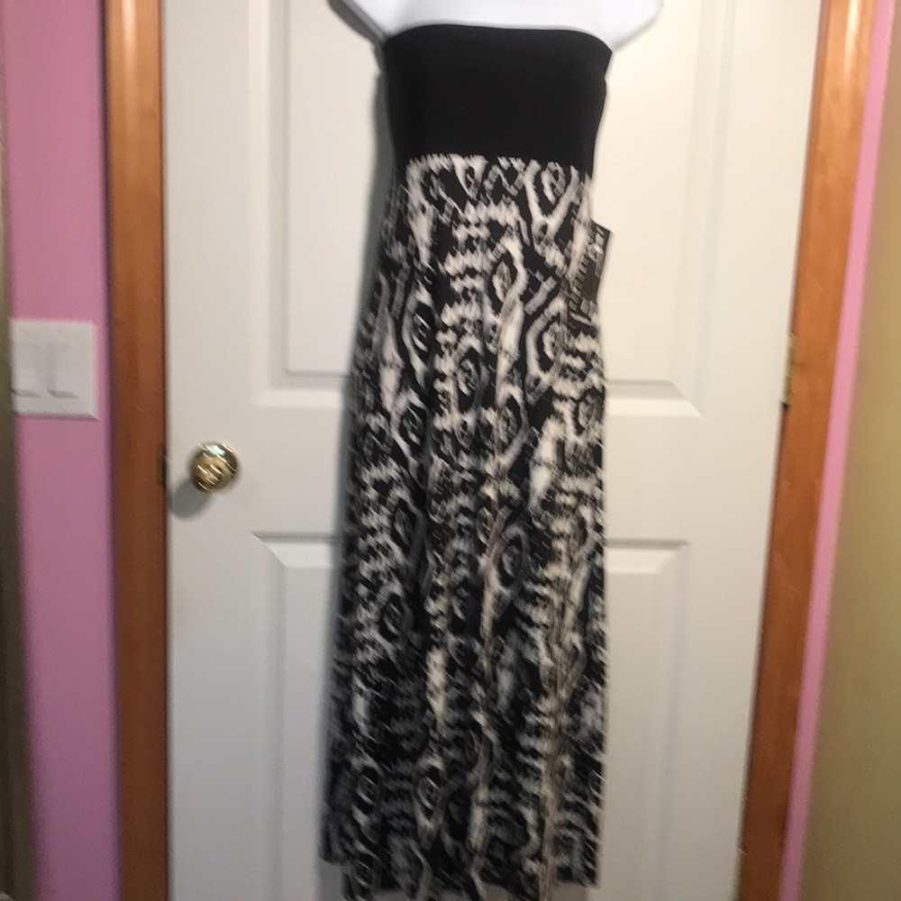 Addressing Woman Convertible Dress